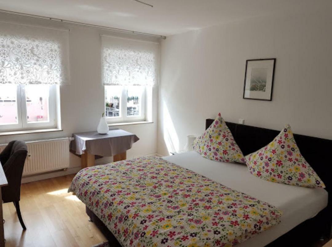 Pension Moserhaus Harburg  Εξωτερικό φωτογραφία